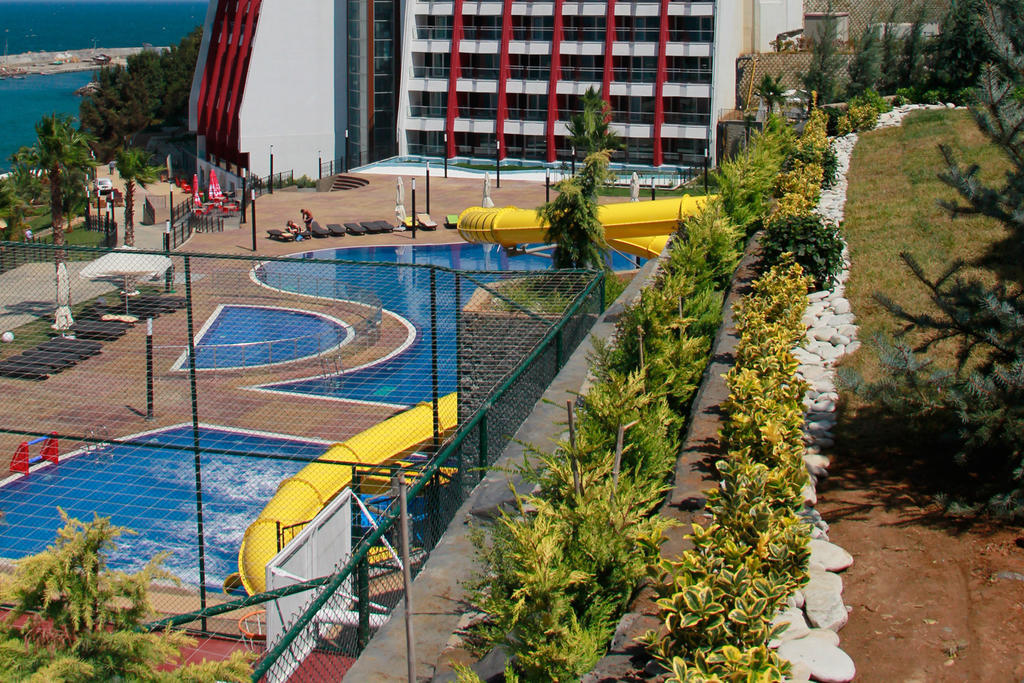 Sky Tower Hotel Akcakoca Convention & Spa Center Buitenkant foto