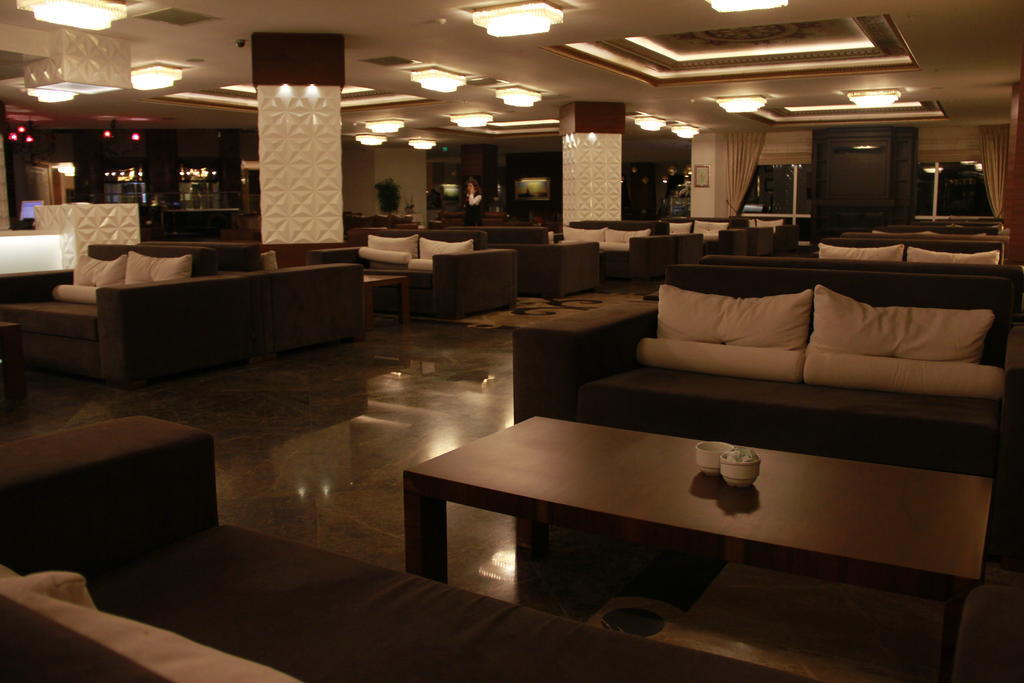 Sky Tower Hotel Akcakoca Convention & Spa Center Buitenkant foto
