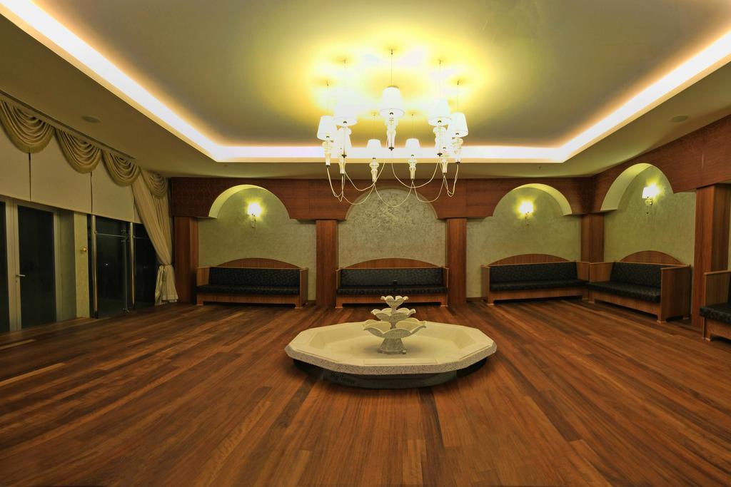 Sky Tower Hotel Akcakoca Convention & Spa Center Buitenkant foto