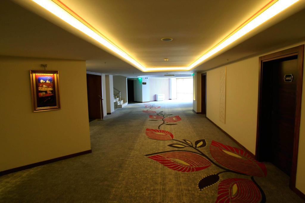 Sky Tower Hotel Akcakoca Convention & Spa Center Buitenkant foto