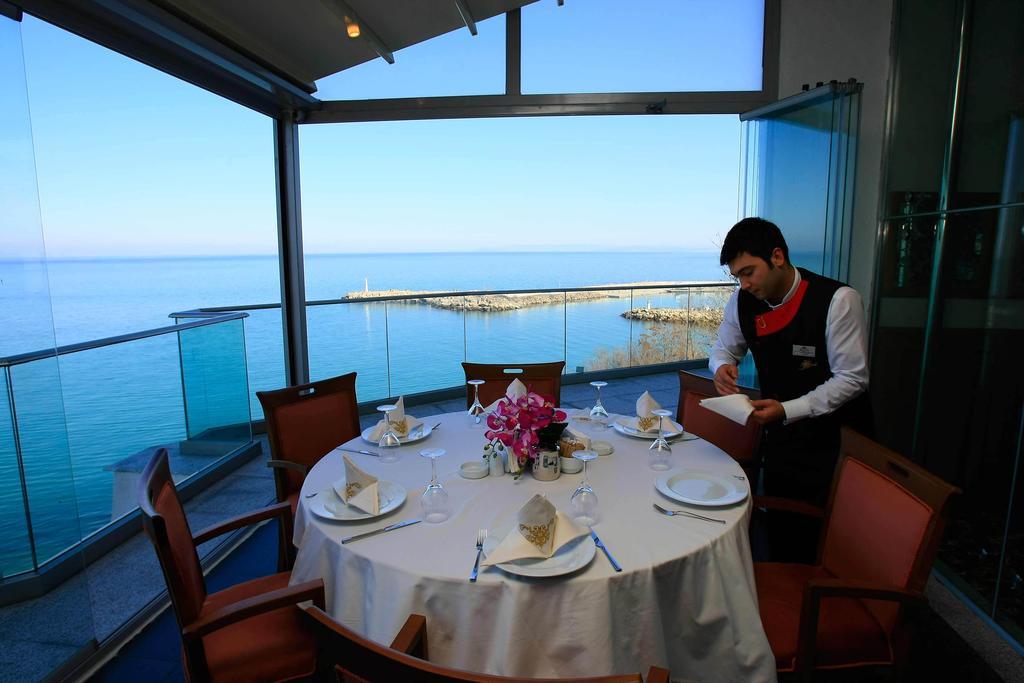 Sky Tower Hotel Akcakoca Convention & Spa Center Buitenkant foto